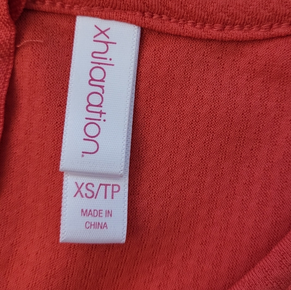 Xhilaration Dress With Ruffled Shoulders AND POCKETS! - Picture 5 of 6